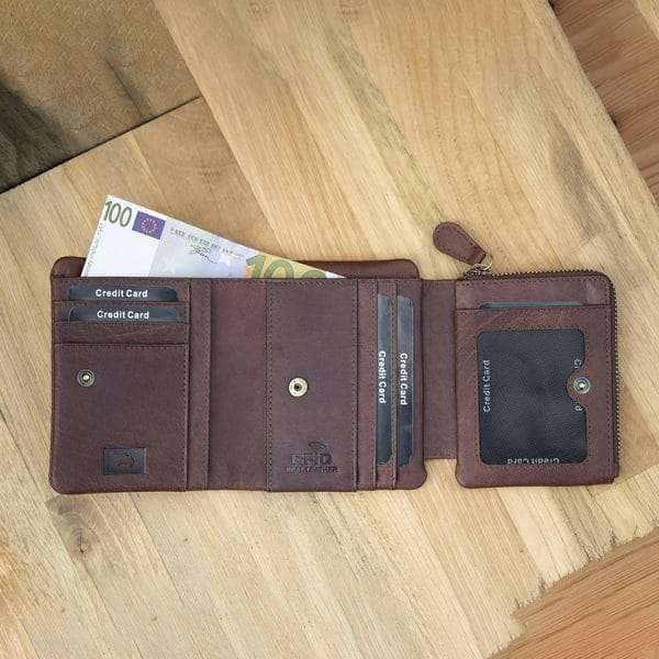 Wombat Colombian Leather Trifold Wallet RFID Safe - Image 11