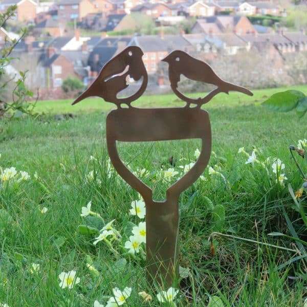 Rustic Robins on a Spade Garden Stake