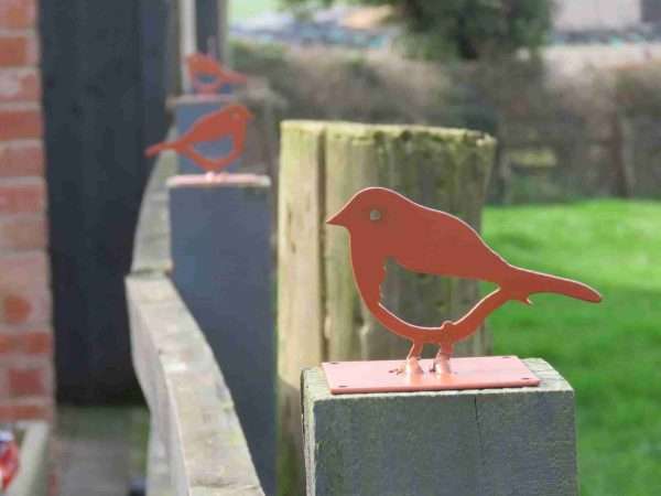 Robin Fence Post Topper - Image 4