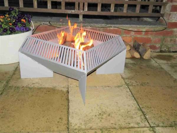Pheasant Garden Fire Pit - Image 6