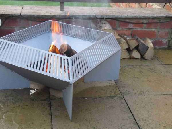 Garden Fire Pit - Image 2