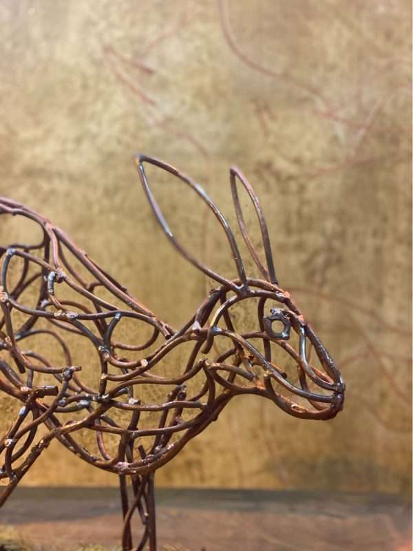 Bolting Hare Sculpture - Image 2