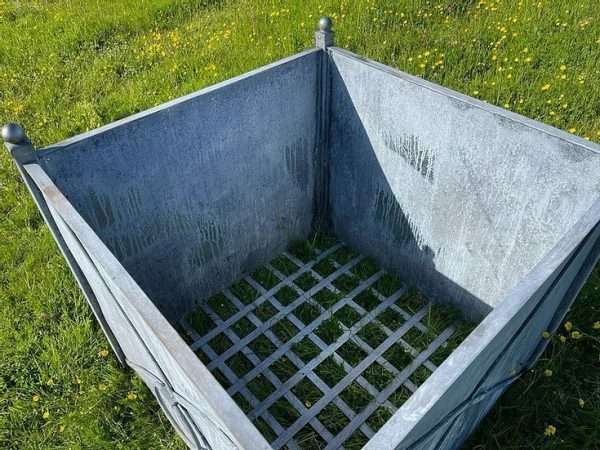 Zinc Planters - Image 2