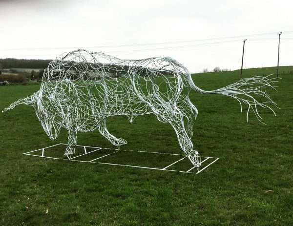 'The Bull' Sculpture - Image 5