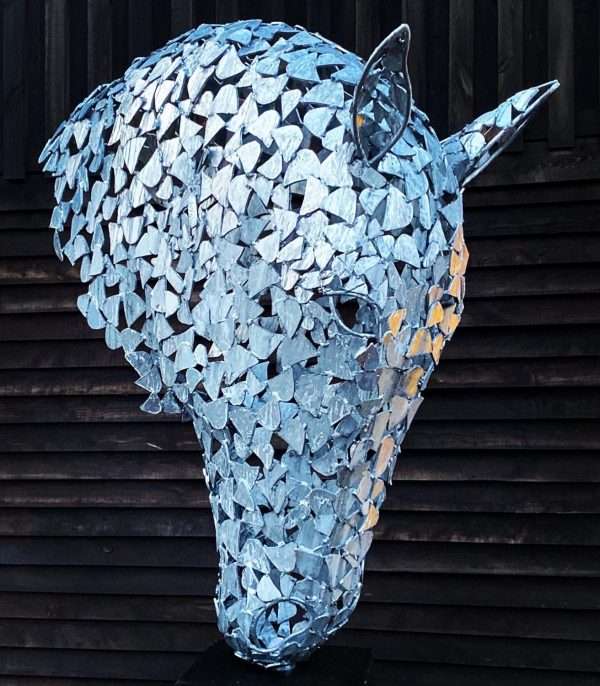 Horse Head Sculpture 2m - Image 3