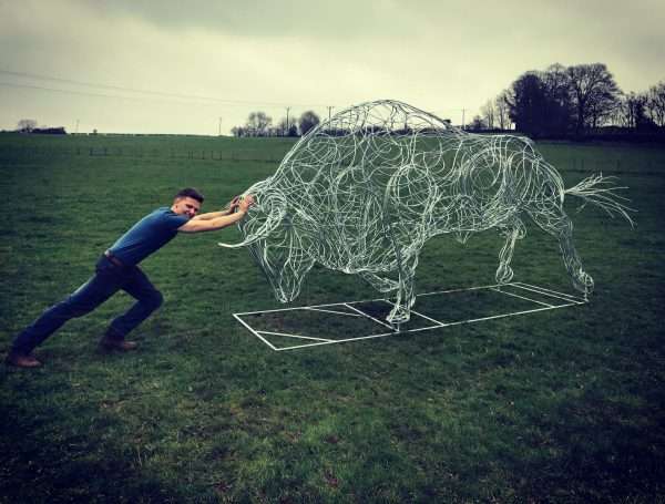'The Bull' Sculpture - Image 2