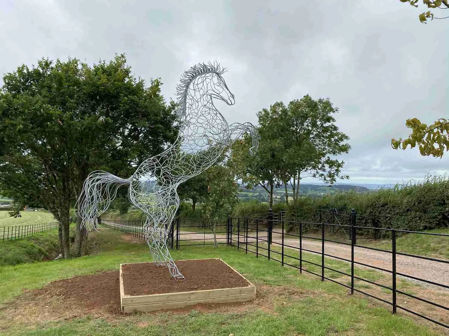 Rearing Horse Sculpture - Prancing Stallion - Image 2
