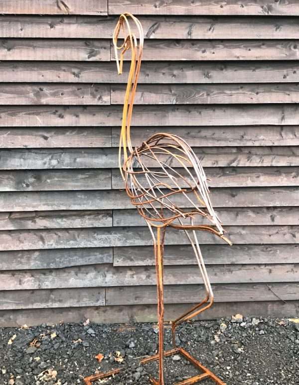 Flamingo Sculpture - Image 3