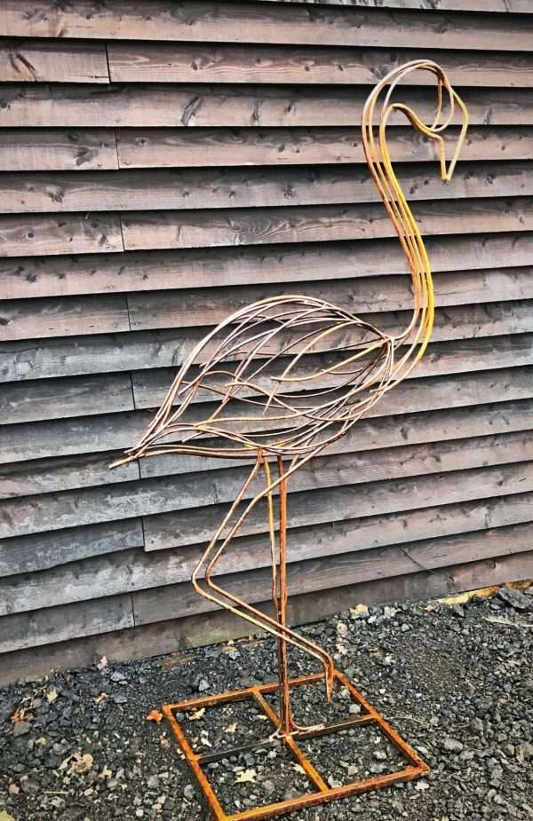 Flamingo Sculpture - Image 4