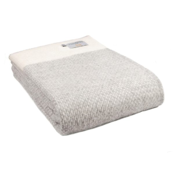 crossweave cream throw 1