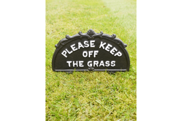 Cast iron Please keep off the grass sign